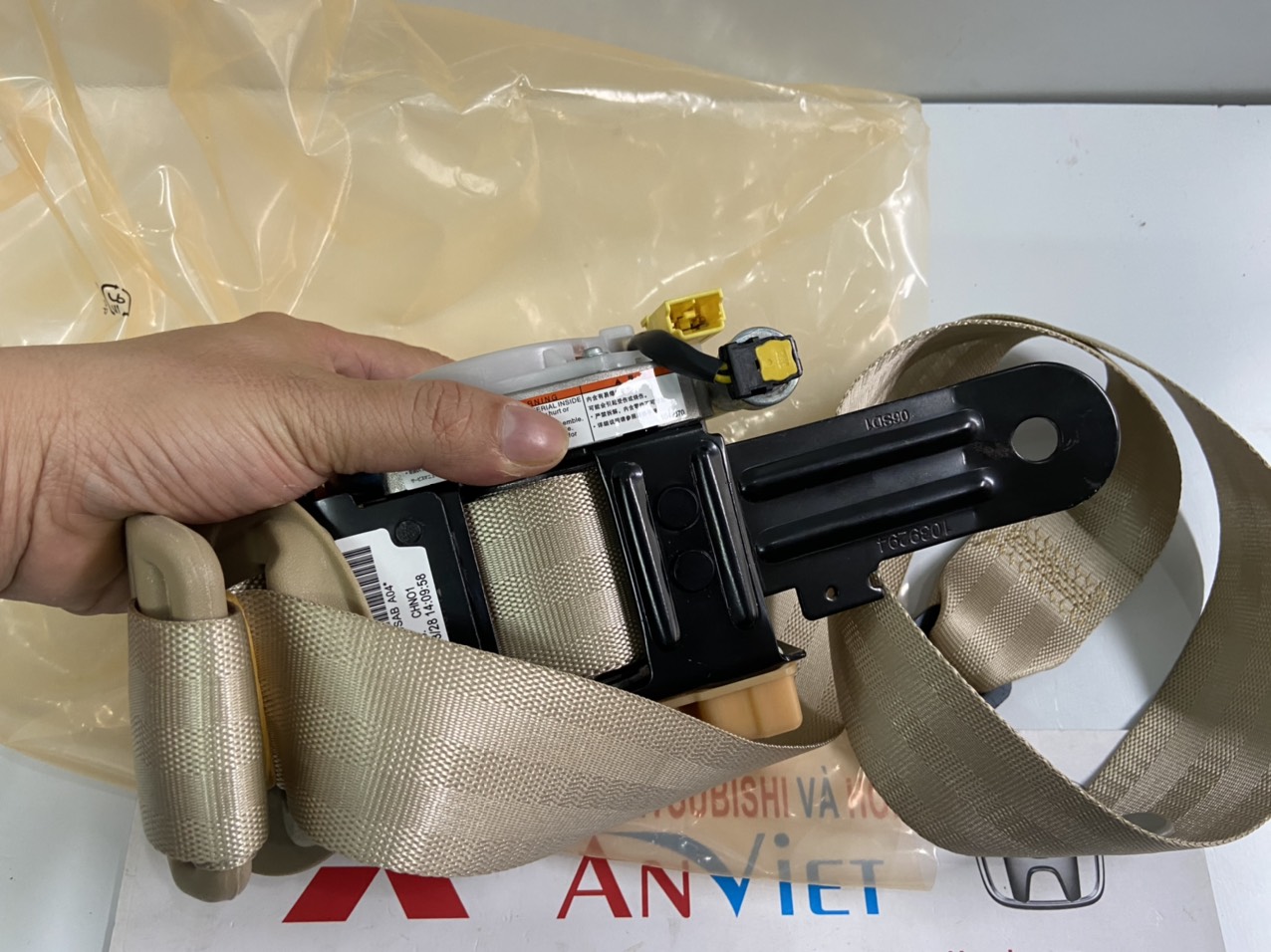 Dây đai an toàn ghế trước bên phụ xe Honda CIVIC 2006-2011